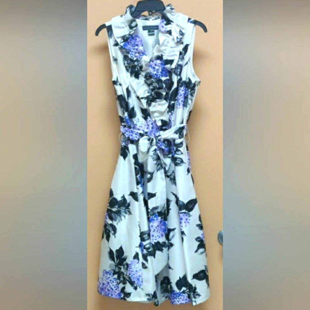 Jessica Howard Purple, Black & White Ruffled V Neck Belted Dress Size 12